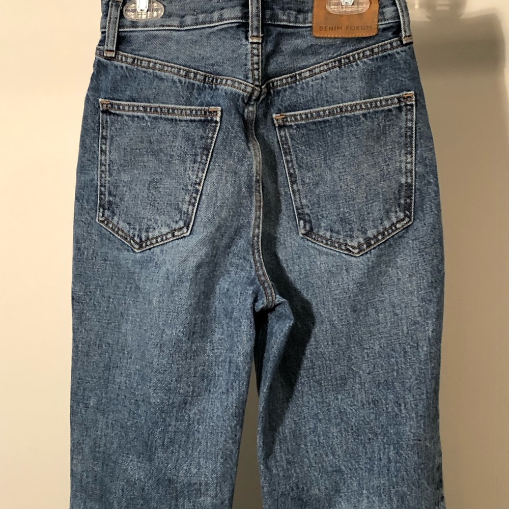 Denim Forum jeans by Aritzia. Ladies 23-29 - Picture 4 of 7